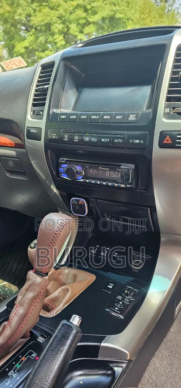 Toyota Land Cruiser Prado 2007 Silver