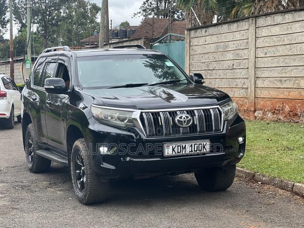 Toyota Land Cruiser Prado 2010 Black