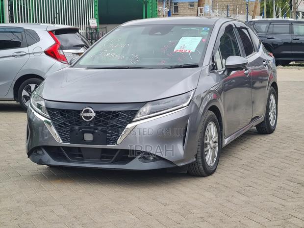 Nissan Note 1.2 Hybrid 2021 Silver