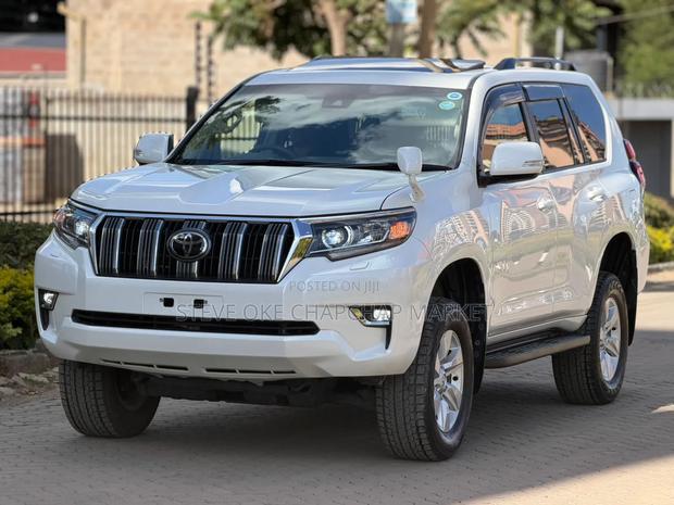 Toyota Land Cruiser Prado 2020 Off white