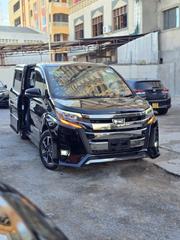 Toyota Noah 2.0 FWD (8 Seater) 2019 Black for sale