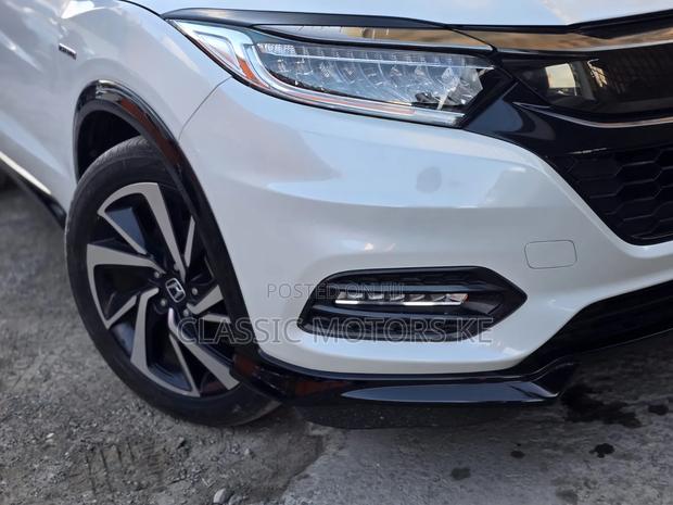 Honda Vezel 1.5 Hybrid 2WD 2019 White