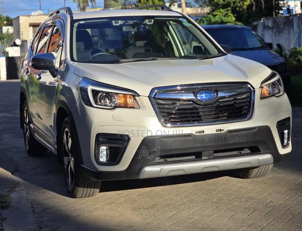 Subaru Forester Sport AWD 2019 White