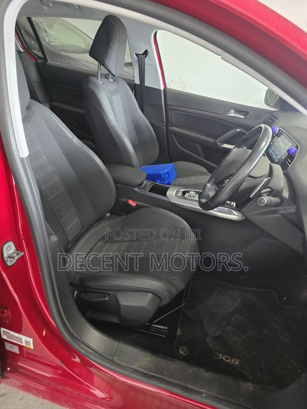 Peugeot 308 2019 Red