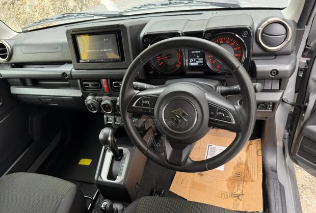 Suzuki Jimny 2019 Gray