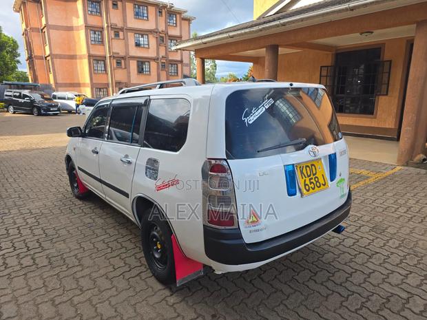 Toyota Succeed SV Premium 2014 White