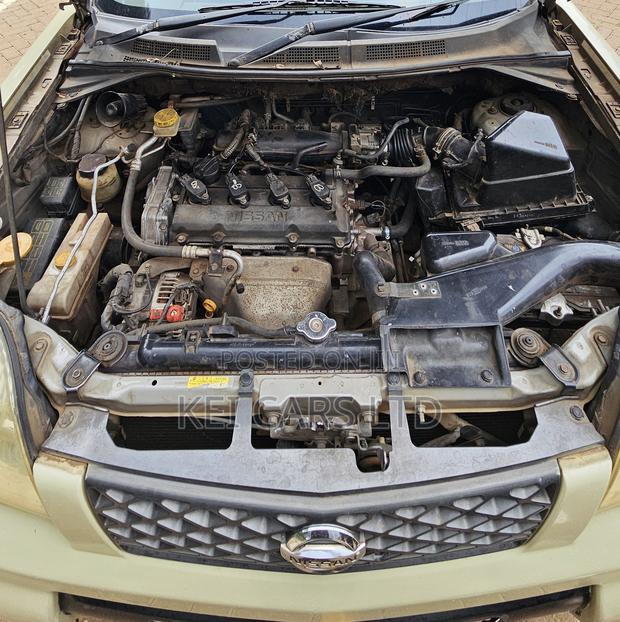Nissan X-Trail 2.0 2006 Beige