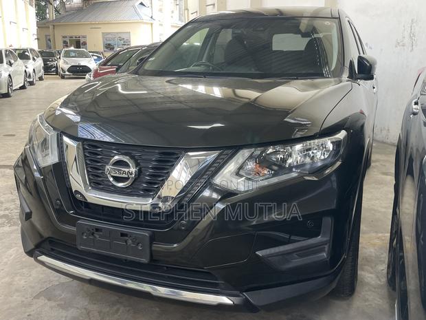 Nissan X-Trail 2.0 Petrol AWD 2019 Green