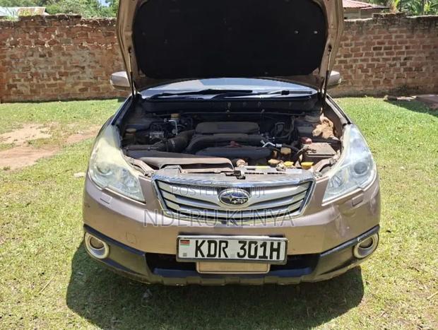 Subaru Outback 2.5i Premium PZEV 4dr Wagon AWD (2.5L 4cyl CVT) 2014