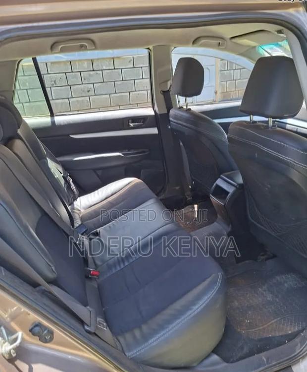 Subaru Outback 2.5i Premium PZEV 4dr Wagon AWD (2.5L 4cyl CVT) 2014
