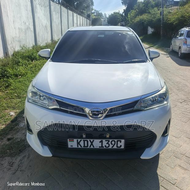 Toyota Corolla Fielder 1.5 Petrol AWD 2018 White