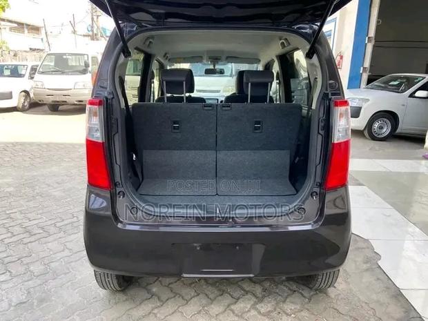 Suzuki Wagon R 2019 Maroon