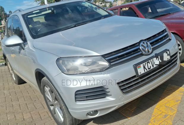 Volkswagen Touareg TDI Sport 2012 Silver