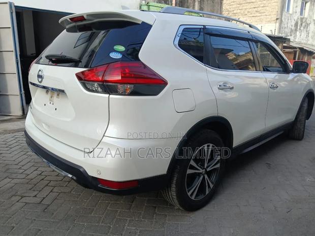 Nissan X-Trail 2.0 Petrol AWD 2018