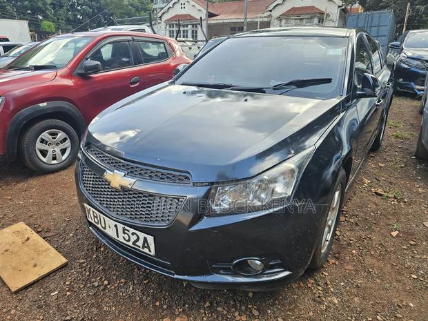 Chevrolet Cruze 2012 Black