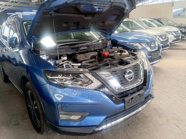 Nissan X-Trail 2019 Blue
