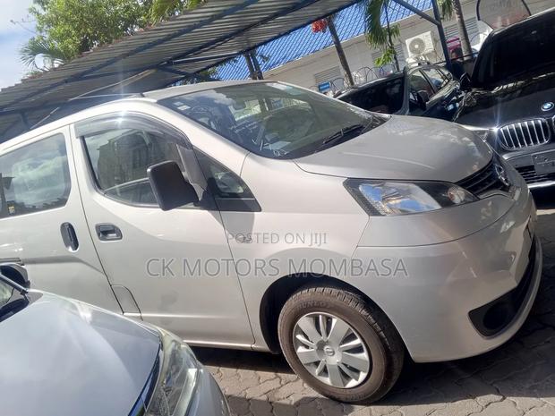 Nissan NV200 2019 Silver