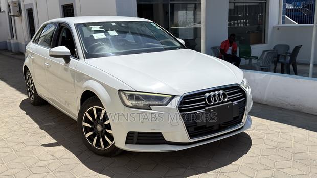 Audi A3 2.0T Premium FWD 2020 White