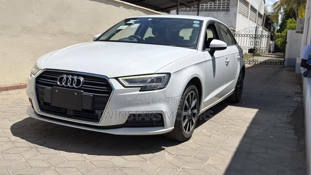 Audi A3 2.0T Premium FWD 2020 White