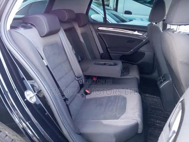 Volkswagen Golf 1.4T S FWD 2019 Black