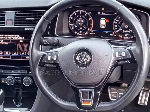 Volkswagen Golf 1.4T S FWD 2019 Black