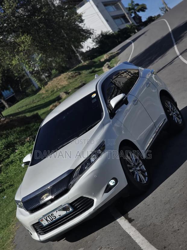 Toyota Harrier 2017 White