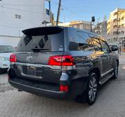 Toyota Land Cruiser 2019 Black for sale