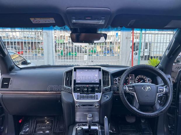 Toyota Land Cruiser 2019 Black
