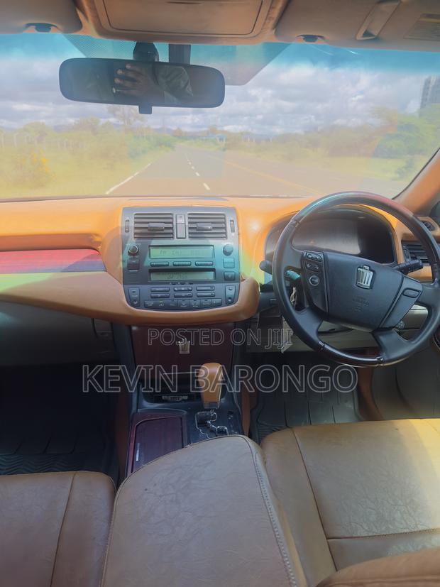 Toyota Crown 2008 Black