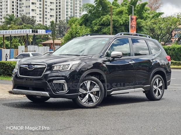 Subaru Forester Premium AWD 2019 Black