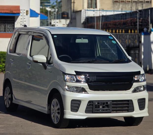 Suzuki Wagon R 660 Hybrid FWD 2019 White