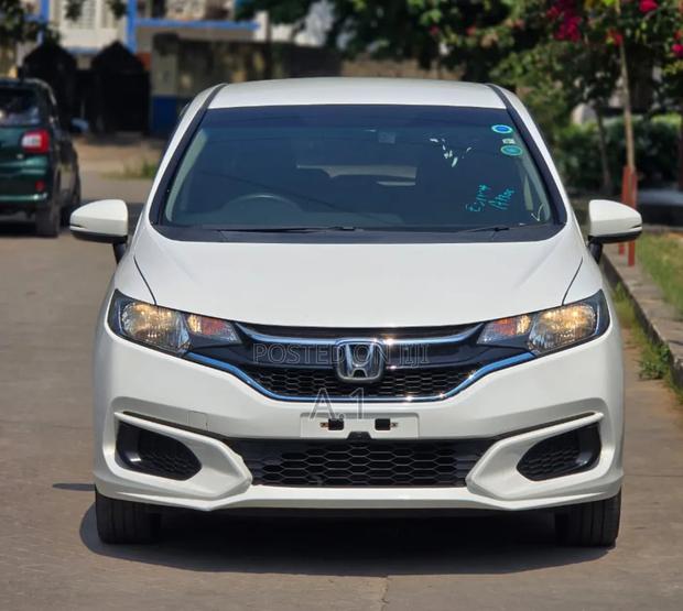 Honda Fit EX 2018 Pearl