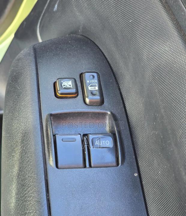 Toyota Probox 1.5 Hybrid F 2019 Green