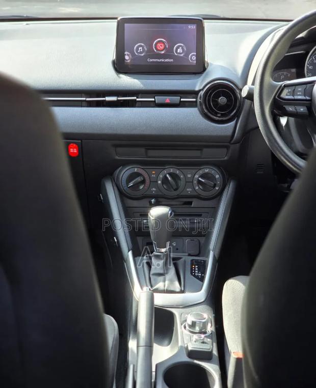 Mazda 2 2019 Blue