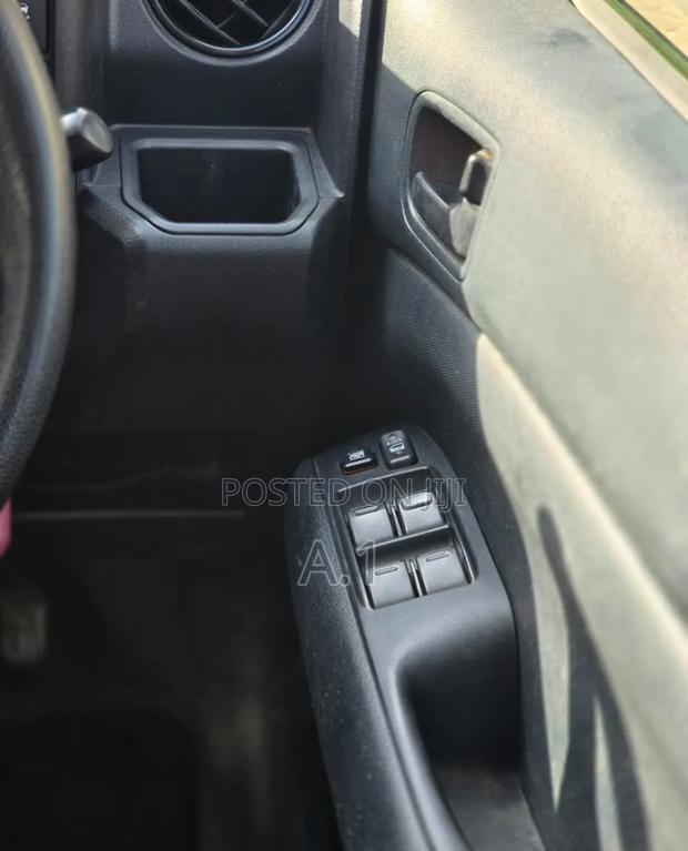 Toyota Succeed 2019 Pearl