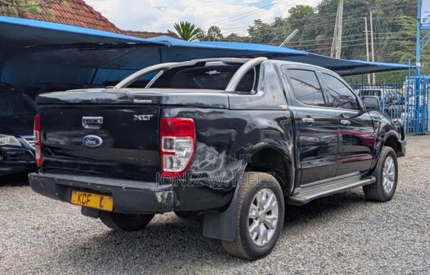 Ford Ranger Wildtrak 2015 Black