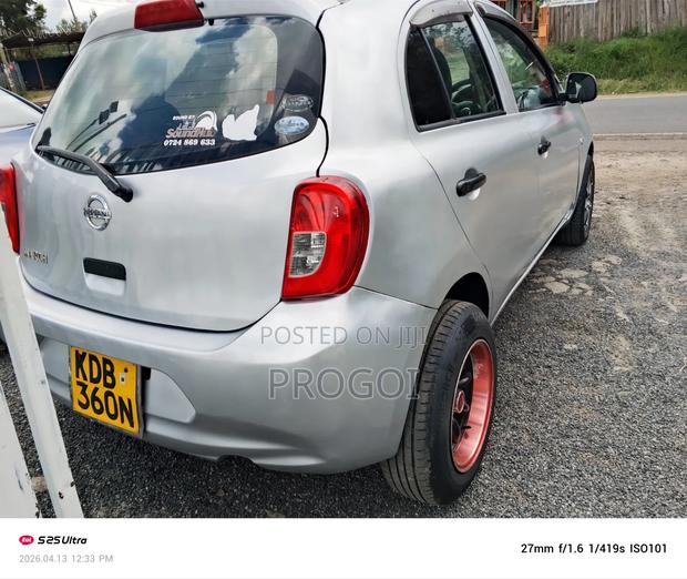 Nissan March 1.2 FWD 2015 Silver