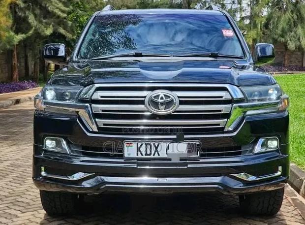 Toyota Land Cruiser 4.6 V8 ZX 2010 Black