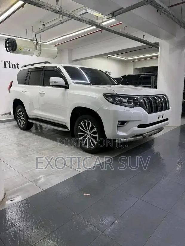 Toyota Land Cruiser Prado 4.0 Petrol TZ-G 2019 White