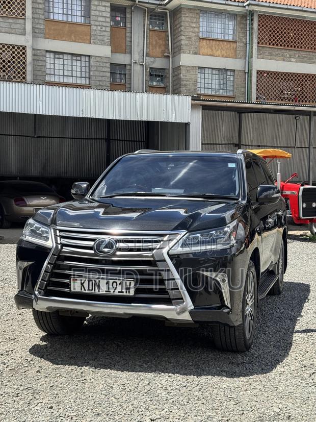 Lexus LX 570 AWD 2016 Black