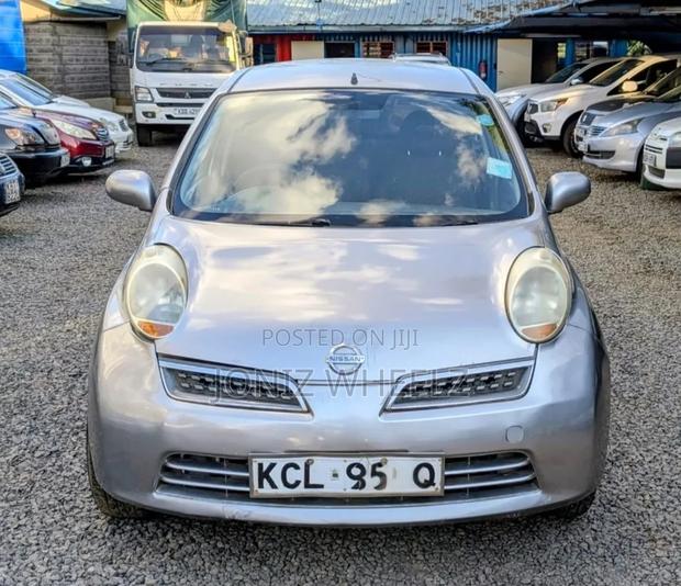 Nissan March 1.2 FWD 2010 Silver