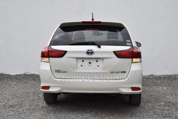 Toyota Corolla Fielder 1.5 Petrol FWD 2018 White