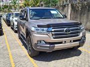 Toyota Land Cruiser 4.6 V8 ZX 2019 Gold for sale