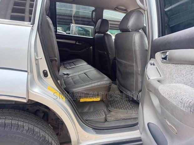 Toyota Land Cruiser Prado 2003