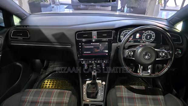 Volkswagen Golf GTI 2.0T S 2018