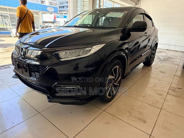 Honda Vezel 2019 Black