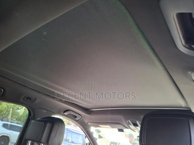 Porsche Cayenne Base AWD 2020 Off white