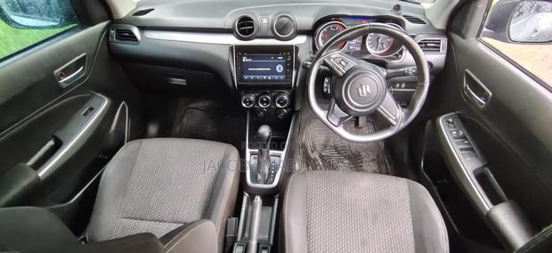 Suzuki Swift 2017 Silver