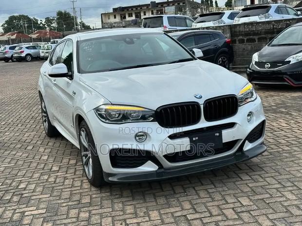 BMW X6 2018 Off white