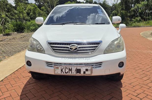 Toyota Harrier 3.3 Hybrid 4WD 2010 White